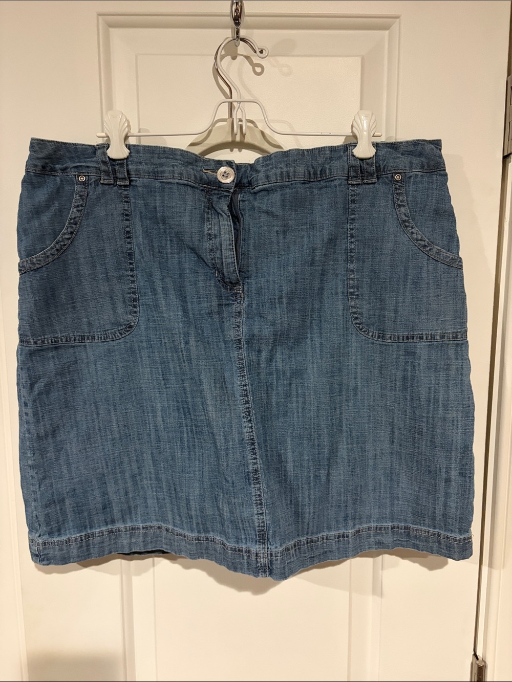 Karen Scott Medium Blue Denim Mini Skirt with Front Pockets